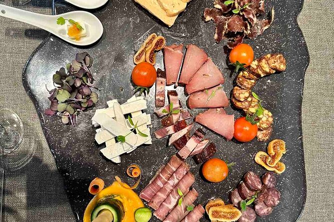 1-Hour Wine Tasting Experience in Protara - A one-hour wine tasting at Folio Restaurant in Protaras