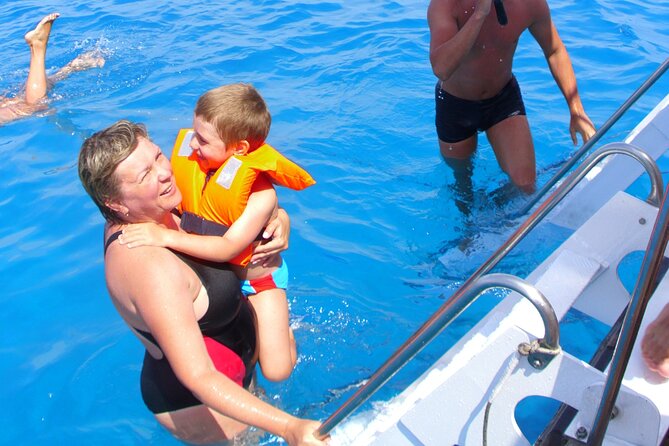 APHRODITE II -LAZY DAY CRUISE-BLUE LAGOON,TURTLE COVE, with LUNCH - Konnos Bay and the turtle cove style swim