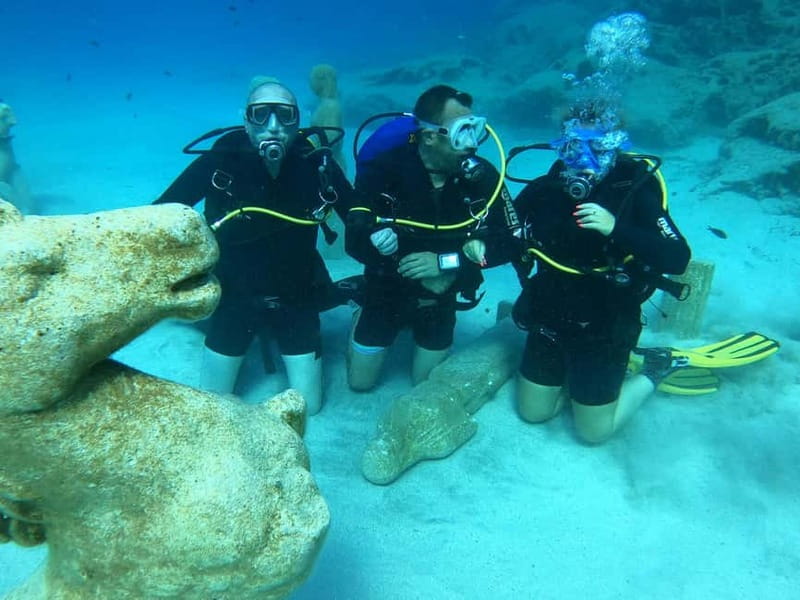 Ayia Napa: Beginners Discover Scuba Diving Experience - Hotel pickup to equipment fitting: your 4-hour rhythm