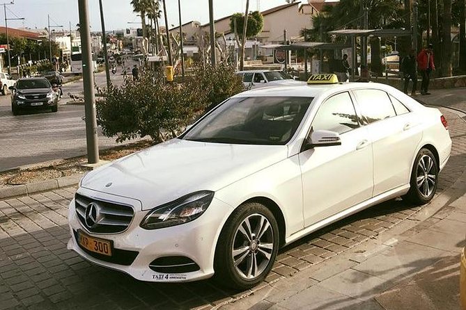 Cyprus Larnaca Airport Private Transfers to Protaras 1-3 passengers - Pickup at Larnaca Airport, Plus the Delay-Proof Part
