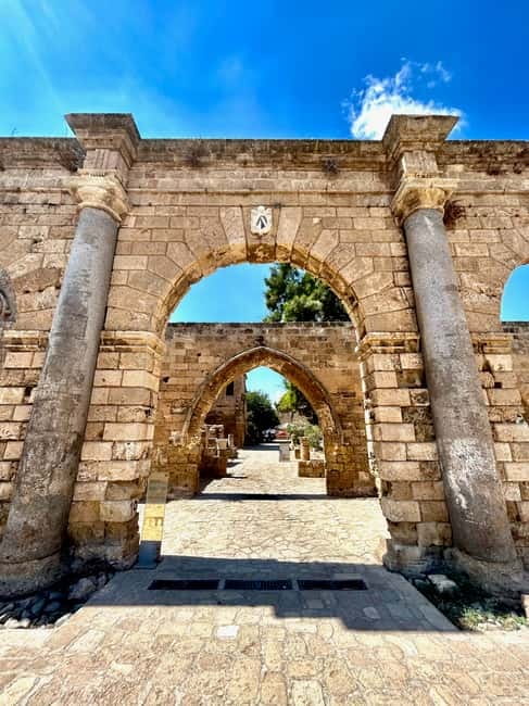 Famagusta and Salamis or Ghosttown with a private guide - Gazimağusa and Famagusta’s Walls: Why This First Stop Matters