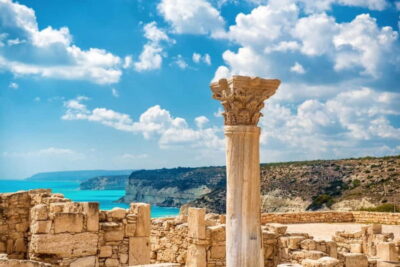 Footsteps of Aphrodite in Polish