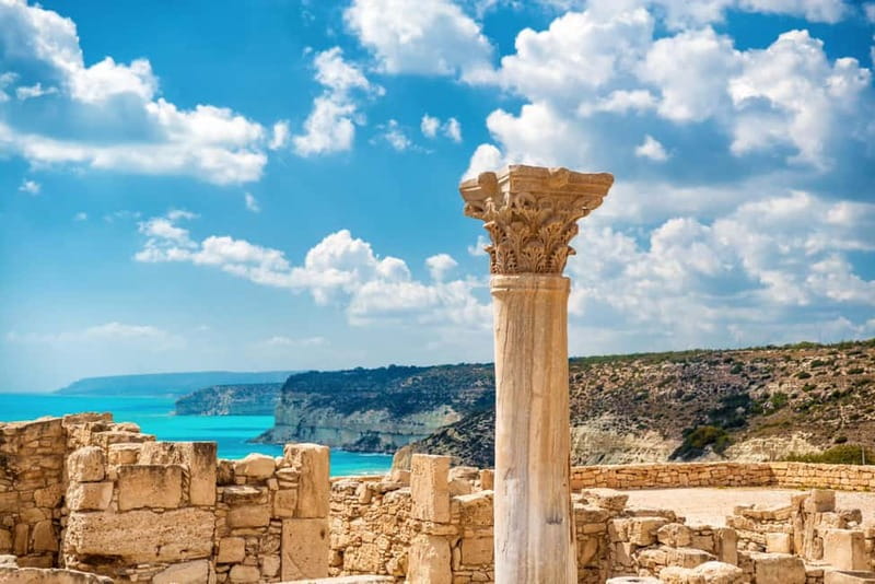 From Paphos: Footsteps of Aphrodite in Polish - Agia Paraskevi in Yeroskipou: Byzantine architecture you can spot quickly