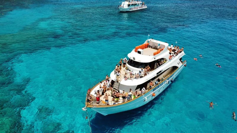 Golden Coast: 2.5-Hour Mermaid Adventure Cruise for Families - Onboard comfort and included extras that make the cruise easier