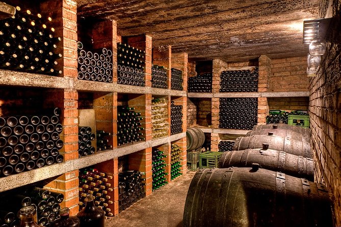 Gourmet Cyprus Tour – Local Flavors & Wine from Paphos - Kafkalia smokehouse: hiromeri, spicy sausage, and wood-smoked depth