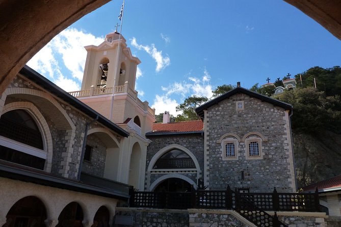 Grand Tour 4x4 Safari from Paphos - Troodos roads and 4WD comfort: the real advantage of this route