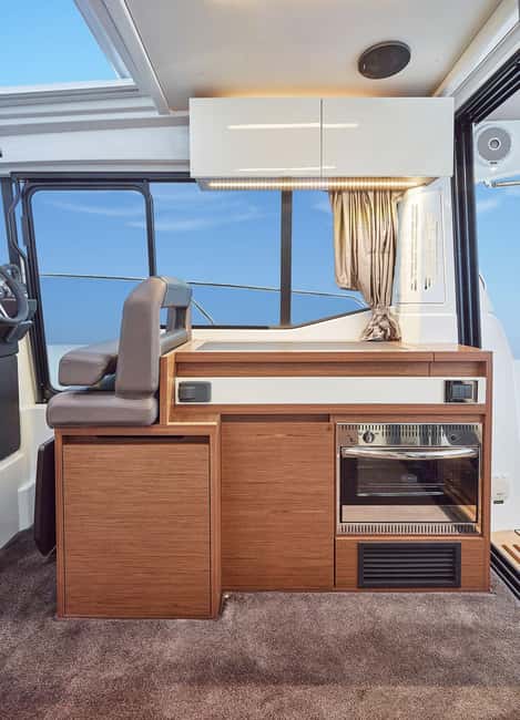 Jeanneau NC33 - Luxury Yacht Charter to Blue Lagoon - Jeanneau NC33 layout: comfortable for couples, families, and friends