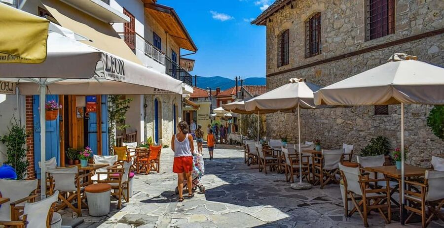 LARNACA/AYIA NAPA/PROTARAS: Nicosia & Troodos Mountains - Nicosia’s Walled Old Town and the Green Line