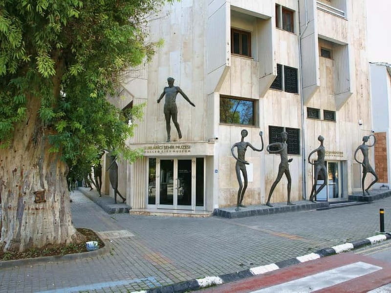 Limassol: Larnaca and Nicosia North Cyprus Private Tour - North Nicosia time: guided context plus your own lunch window