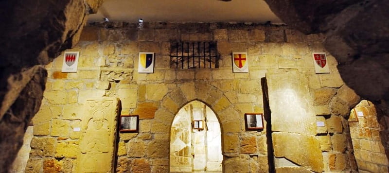 Limassol: Private Walking Tour with a Local Guide - Moving through the historical old part of Limassol District