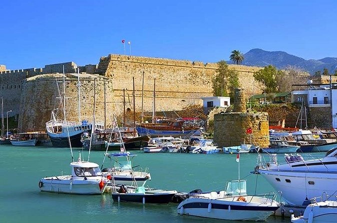 Nicosia and Kyrenia Tour - Transportation and Timing: 9:00 am Pickup and a Calm 6-Hour Rhythm