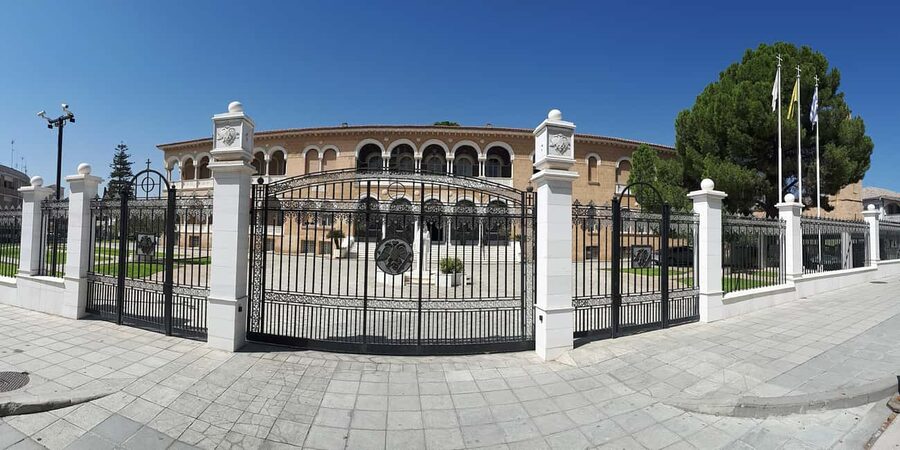 NICOSIA Day trip by bus with French-speaking guide - Choirokoitia coffee break and the restored basketry house