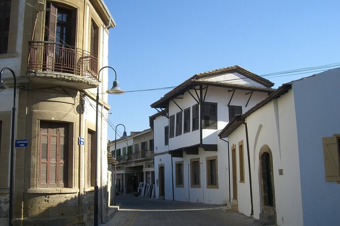 Nicosia: Private Walking Tour with a Local - Where you meet in Nicosia, and how the tour flexes to your pace
