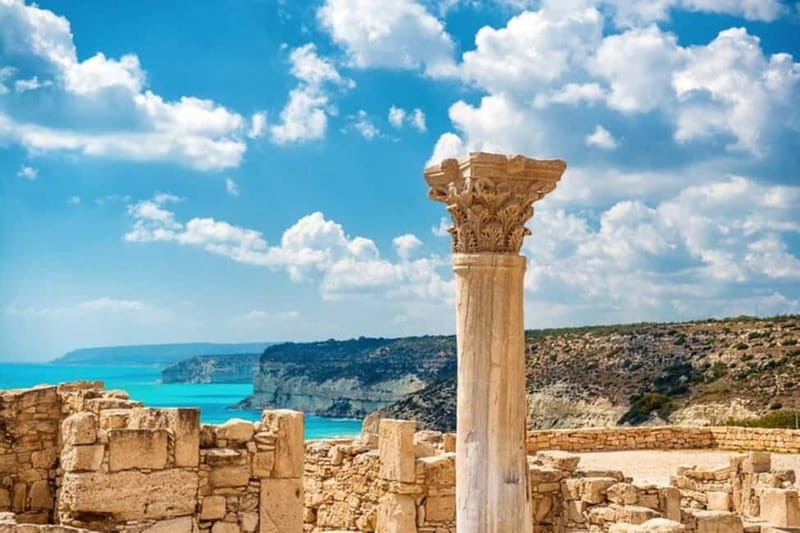 Nikosia : Must-See attractions Private walking tour - Omeriye Mosque and Eleftherias Square: faith, public life, and meeting points