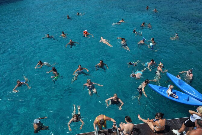 Ocean Blue | Afternoon Blue Lagoon - Buffet lunch and open bar: why the included value matters