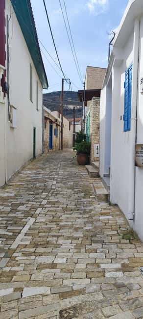 Paphos: Troodos Mountains Villages Tour with Wine Tasting - Key highlights you’ll actually feel in the day