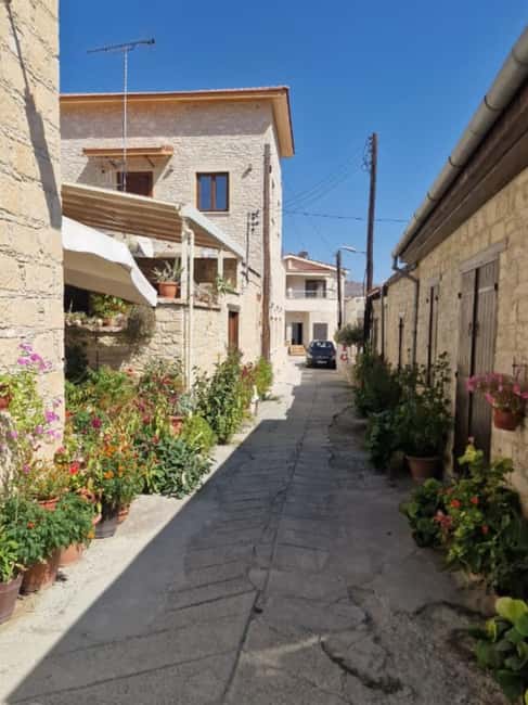 PRIVATE TOUR | Troodos Mountain: Waterfall, Villages & Lunch - How Edward Turns a Route Into a Story