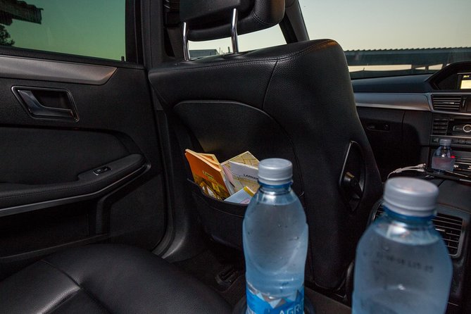 Private Transfer: Larnaca Airport to Ayia Napa with return 1-14 pax - Luggage Rules and Flight Changes: Small Details That Prevent Big Headaches