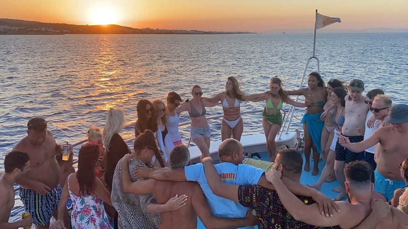 Protaras: Turtle Cove & Blue Lagoon Sunset Cruise - Key highlights at a glance