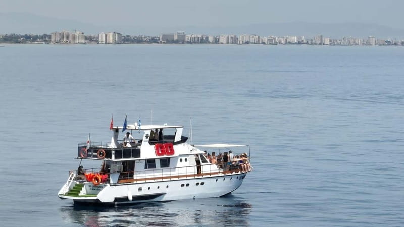 Protaras: Waterworld Turtle Cove Cruise with Swim Stops - Turtle Bay and turtle encounters, how to stay respectful and still get the thrill