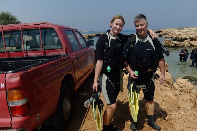 SCUBA DIVING first time experience - What you’ll see under the surface: fish, possible turtles, and maybe statues