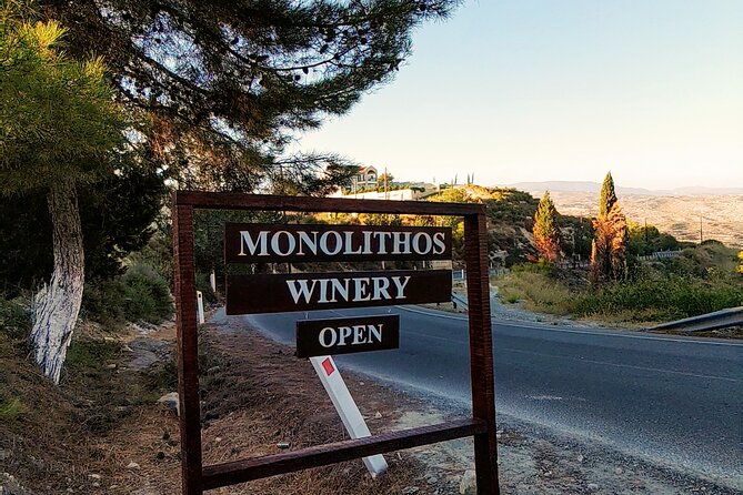 Shared Monolithos Boutique Winery Tour - Value and takeaway: buy bottles with confidence