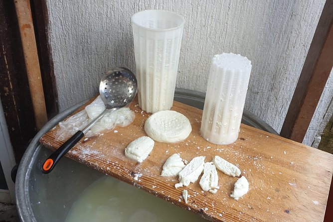 Troodos Mountains Halloumi Making: All Inclusive Workshop & Tour - Choirokoitia: a mountain start with cultural grounding