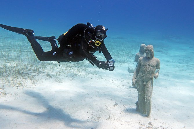 Try a Scuba Diving Experience - Learn Equipment Basics and Hand Signals Before You Go Under