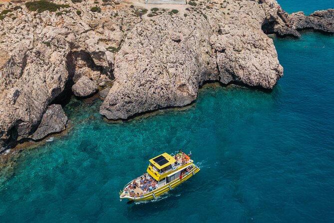 Yellow Boat Cruises: Adults Only Lazy Day Cruise with BBQ - Adults-Only Comfort and the Value of a Smaller Boat