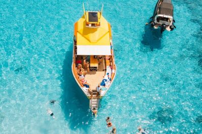 Yellow Boat Cruises: Morning Family Blue Lagoon & Turtle Cruise